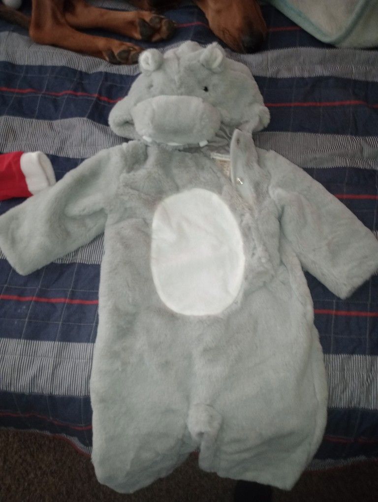 Pottery Barn Kids Hippo Costume 6-12 Months 