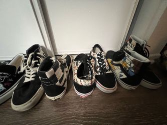 Vans Shoes Lot -Mickey Simpsons Stranger Things