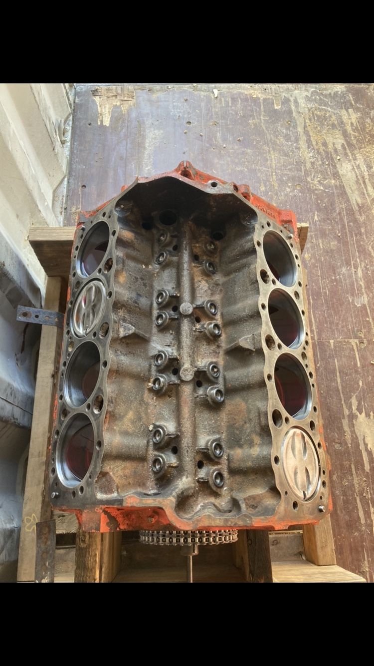 Chevy 350 Engine