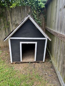 Doge house for any type of doge casita de perro muy buenas condiciones