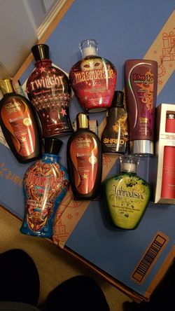 Tanning accelerator, intensifier lotion