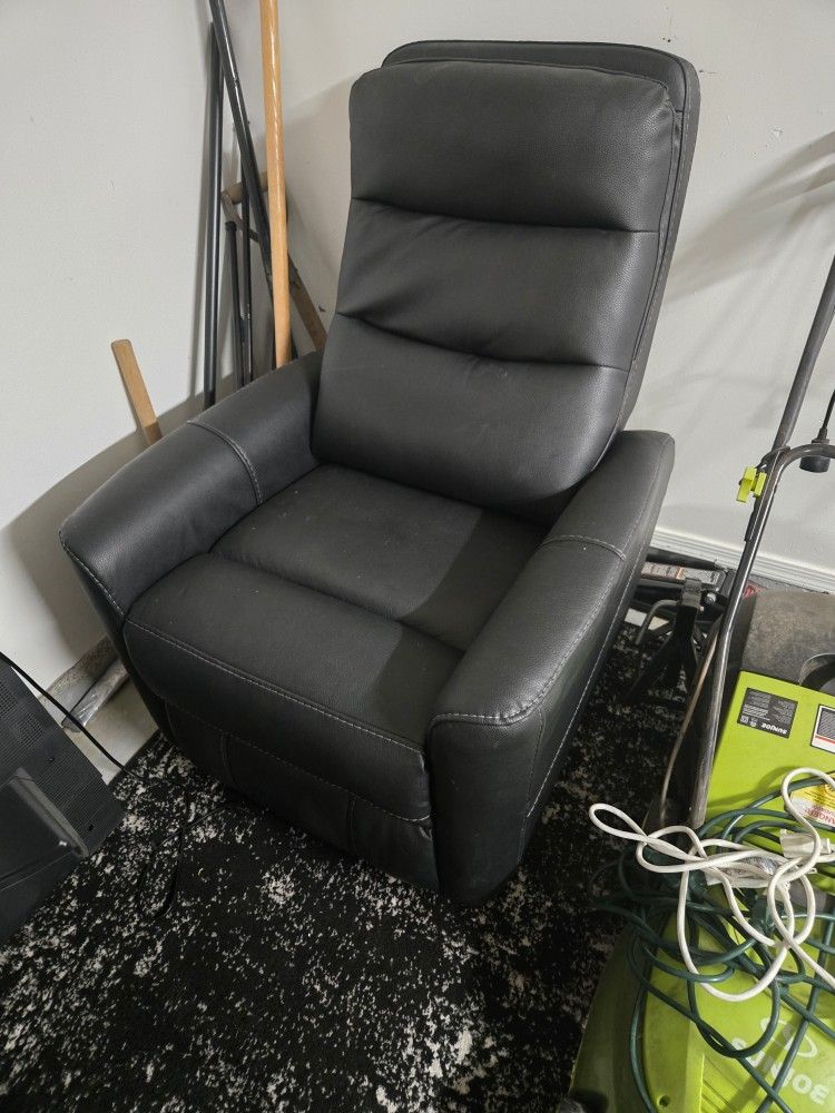 Comfy Recliner
