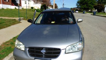 1999 NISSAN MAXIMA , DAILY DRIVER, RUNS GREAT,. BANGIN STEREO