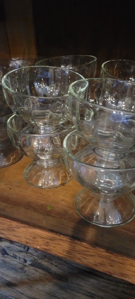 12 Glass Soup/dessert Dishes