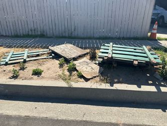 Free truck panels