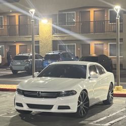 2015 Dodge Charger 