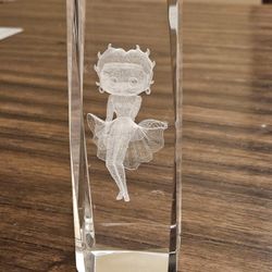 Betty Boop 3D Laser Etched Crystal Glass Paperweight/Art Decor 