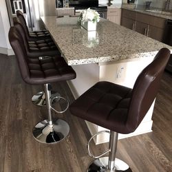 New 4 brown bar stools