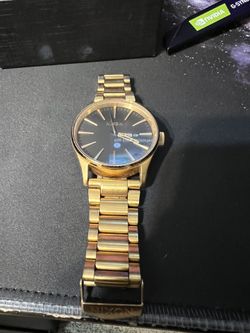 Nixon Watch