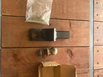 New Original Trailer Hitch/receiver