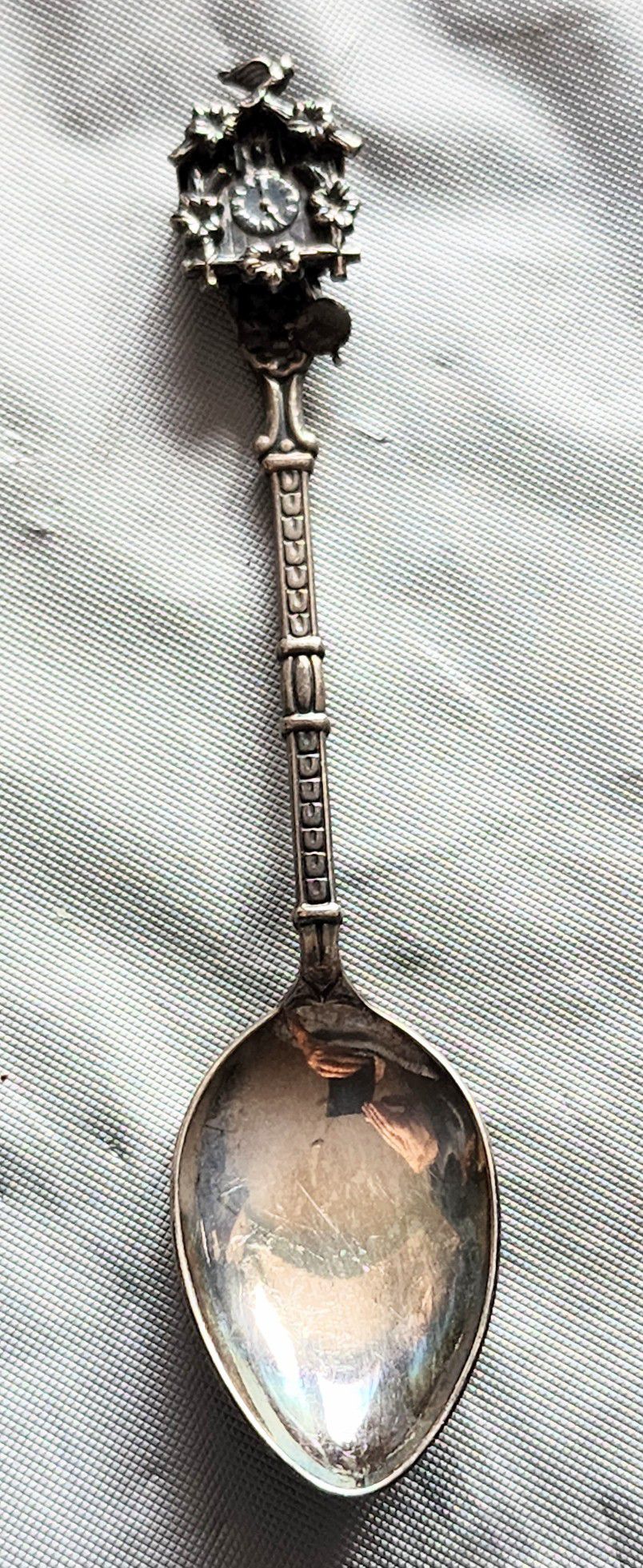 Vintage Beautiful Articulated Cuckoo Clock Collectible Spoon

