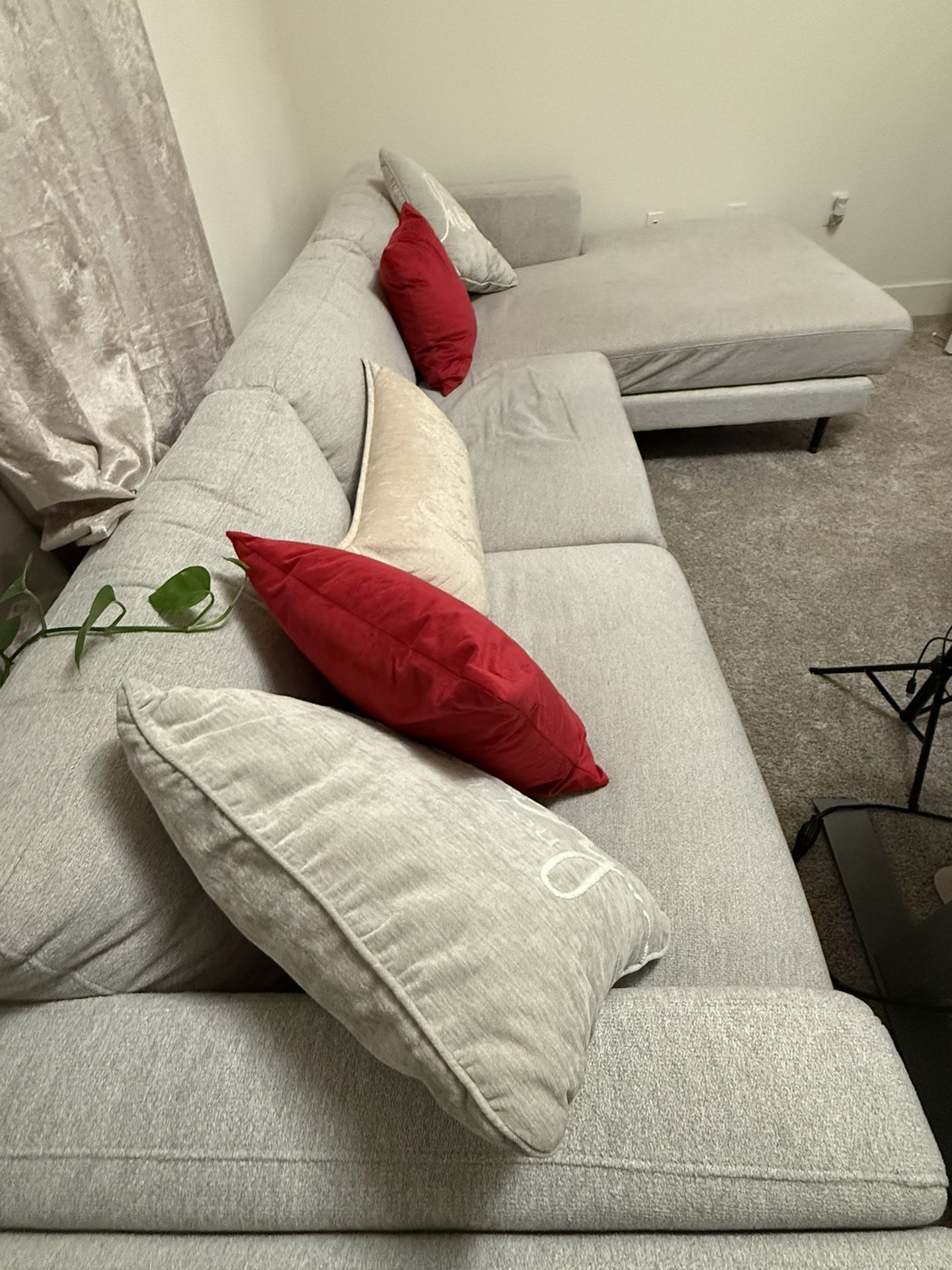 L Shape Sofa Set For Sale