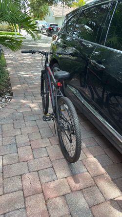 Huffy Rangeline 27.5 mountain bike