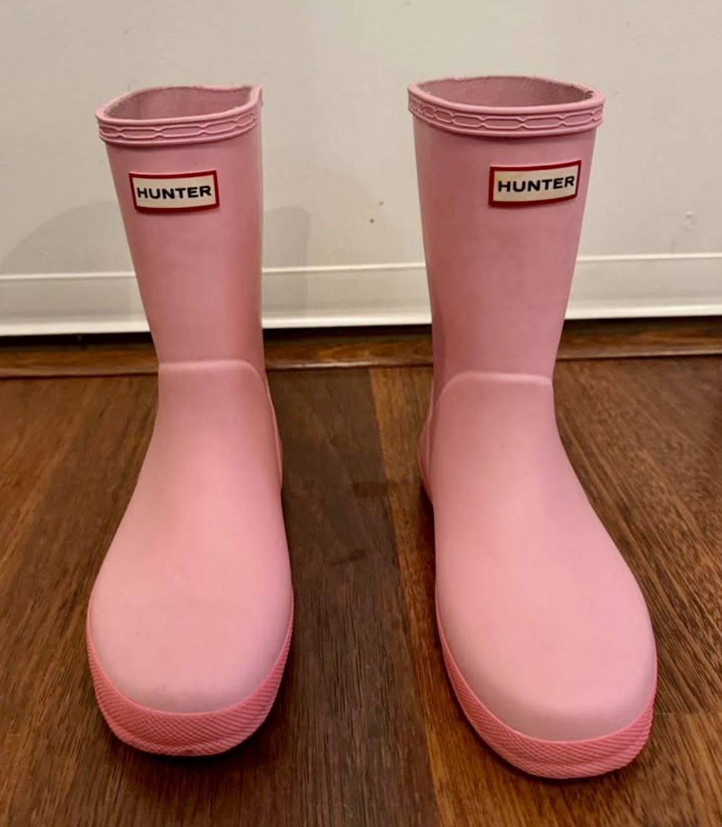 Hunter Boots and Fleece Liners - Youth size 2