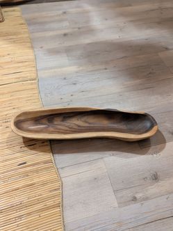 Long wooden dish