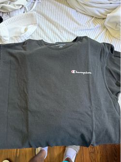 Champion Tee Size L