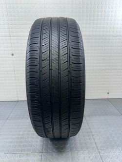 One LikeNew Hankook 225/55/18 -# 1391