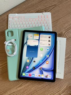Apple iPad Air 11” M2 chip 128GB (2024 model / Gray) with keyboard and Pencil (100% battery)