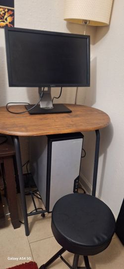 Desktop PC everything $290 Sugarland TX77498