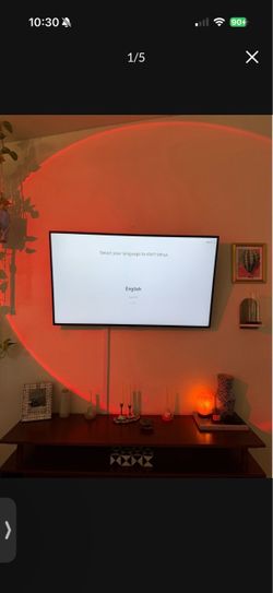 Samsung 50” 4K UHD Smart TV UN50RU7100F + Wall Mount