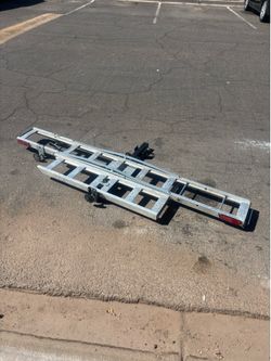 Haulmaster 600lb Motorcycle Hitch Carrier