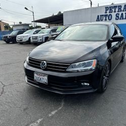 2016 Volkswagen Jetta 1.8T Sport Sedan 4DR