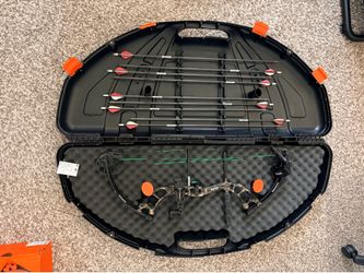 Left Handed Bear Archery Cruzier X Compound Bow