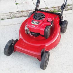 self propel 22" lawn mower working good $220 firm