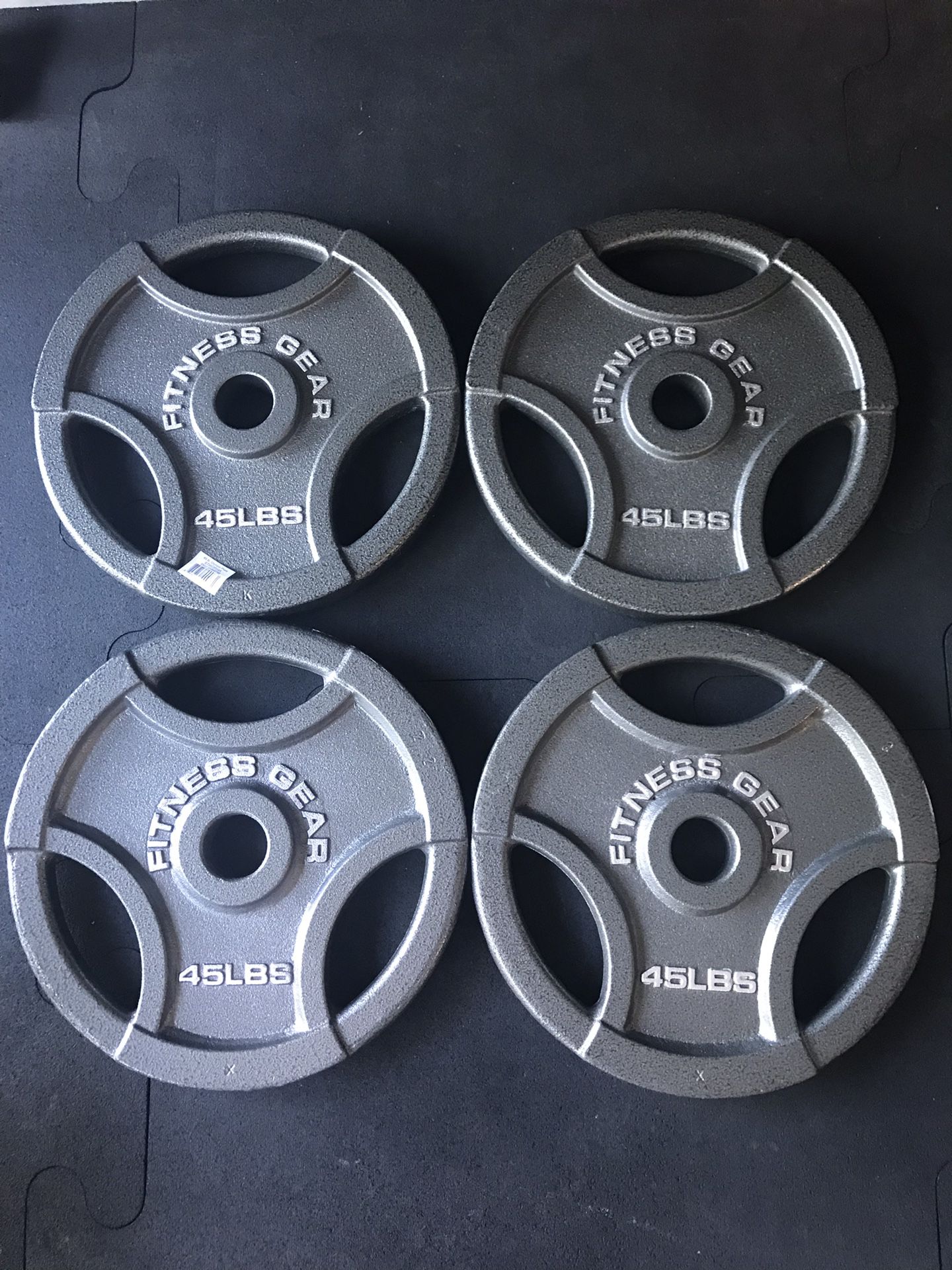 Olympic weight plates (4x45Lbs) for $380 Firm on Price ***Brand New***