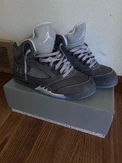 Wolf grey Jordan 5s