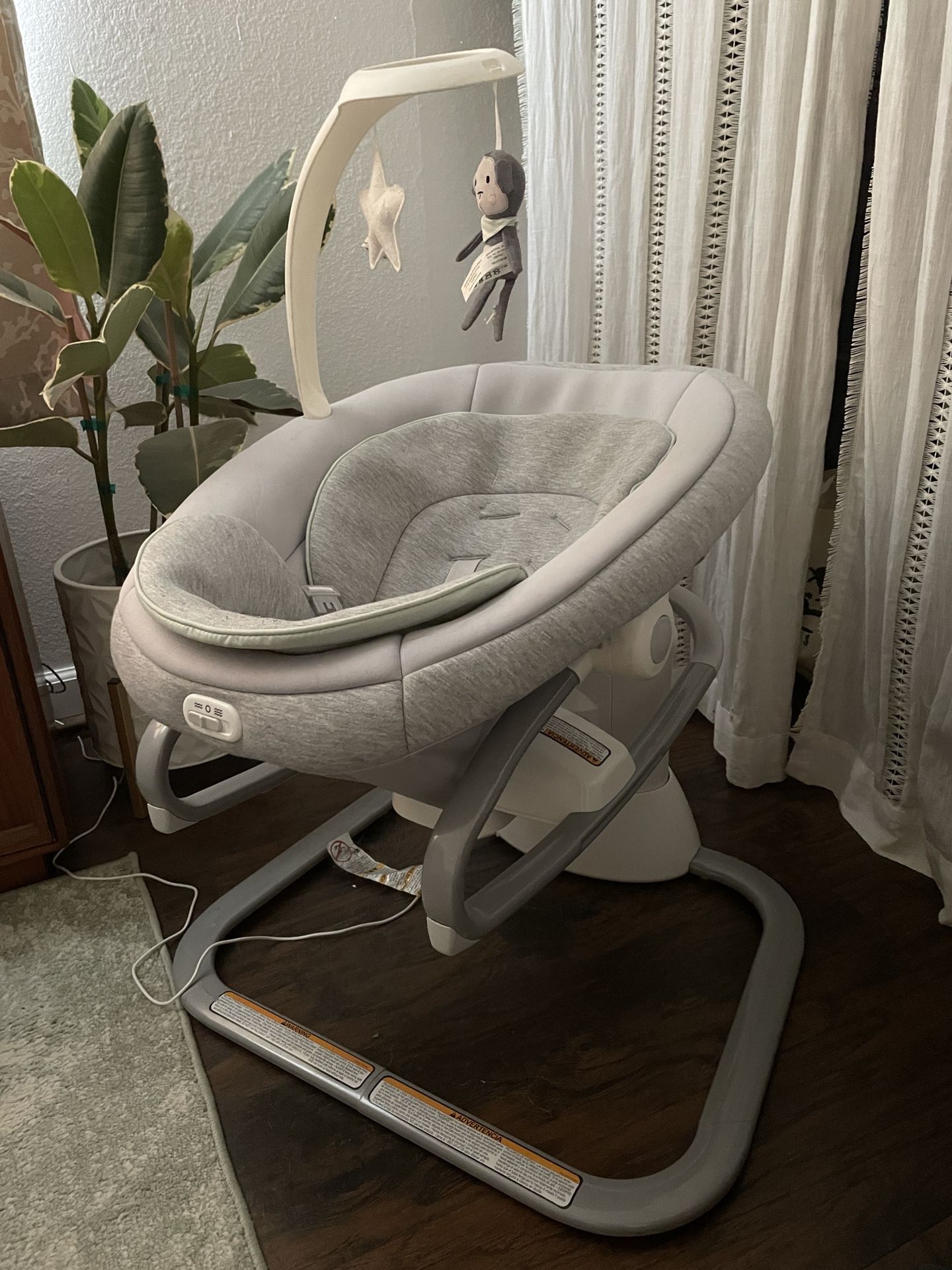 Graco Soothe My Way Swing with Removable Rocker