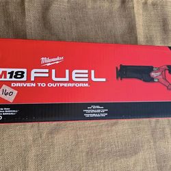 Milwaukee fuel Sawzall TOOL ONLY