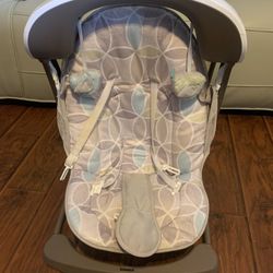 NEED GONE!!! Battery Operated Fischer-Price Baby Swing