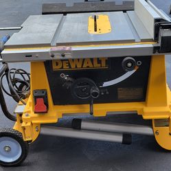DEWALT 10INCH TABLE SAW