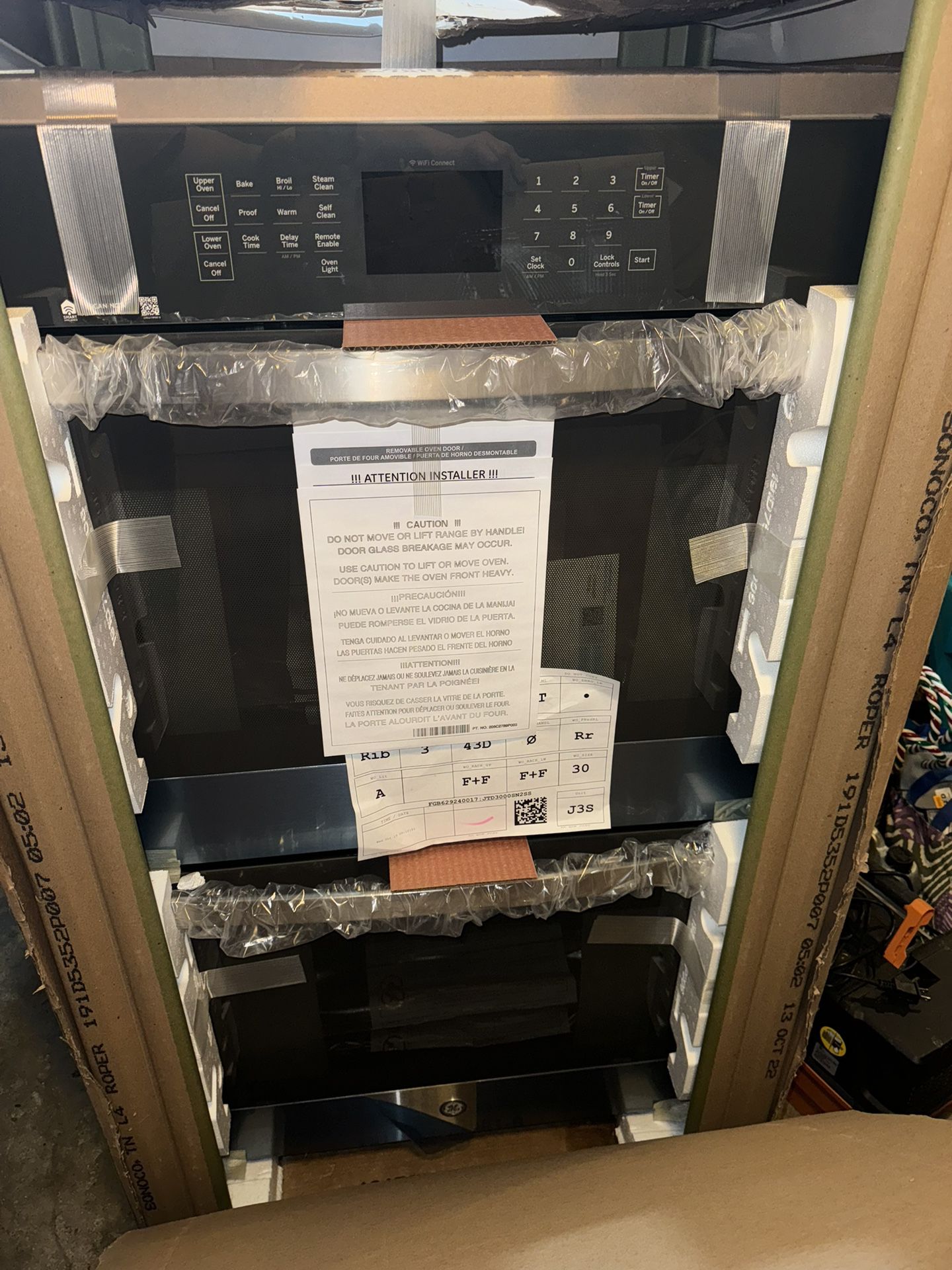 Brand New GE Double Wall Oven