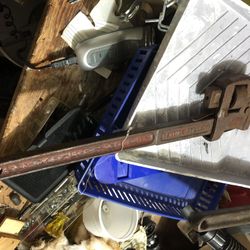 Stilson brand 24 inch pipe wrench, collectors wrench