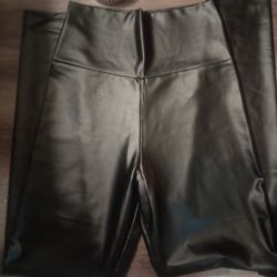 Faux Leather Black Pants M/Pantalon Vini Piel M nuevo