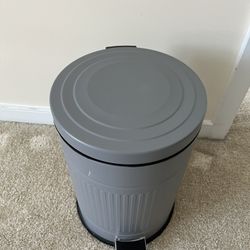 Trash Can