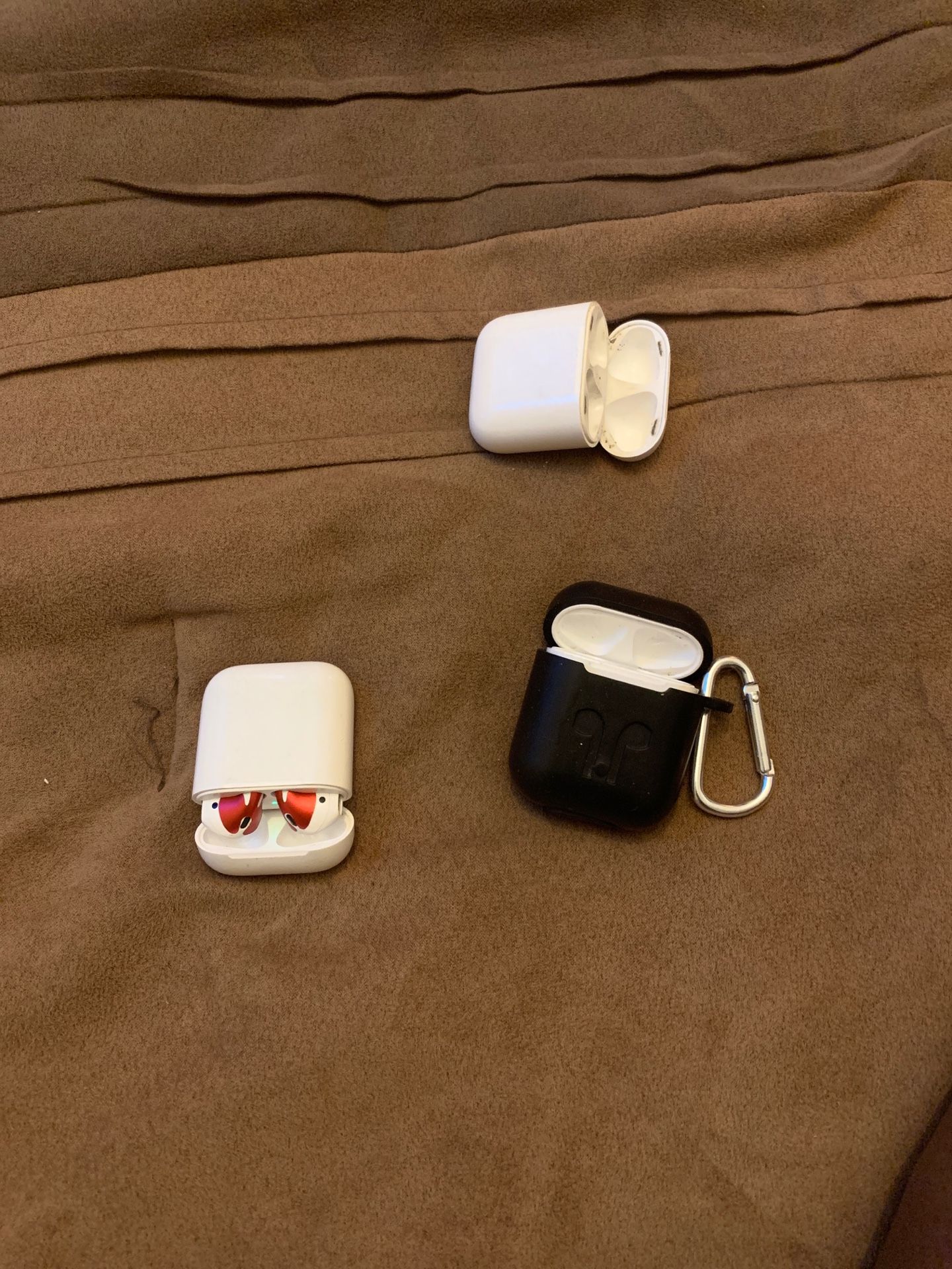 Original Apple Air pod case for sale case only for Sale in Brooklyn, NY - OfferUp