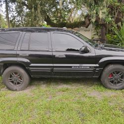 2004 Jeep Grand Cherokee Special Edition