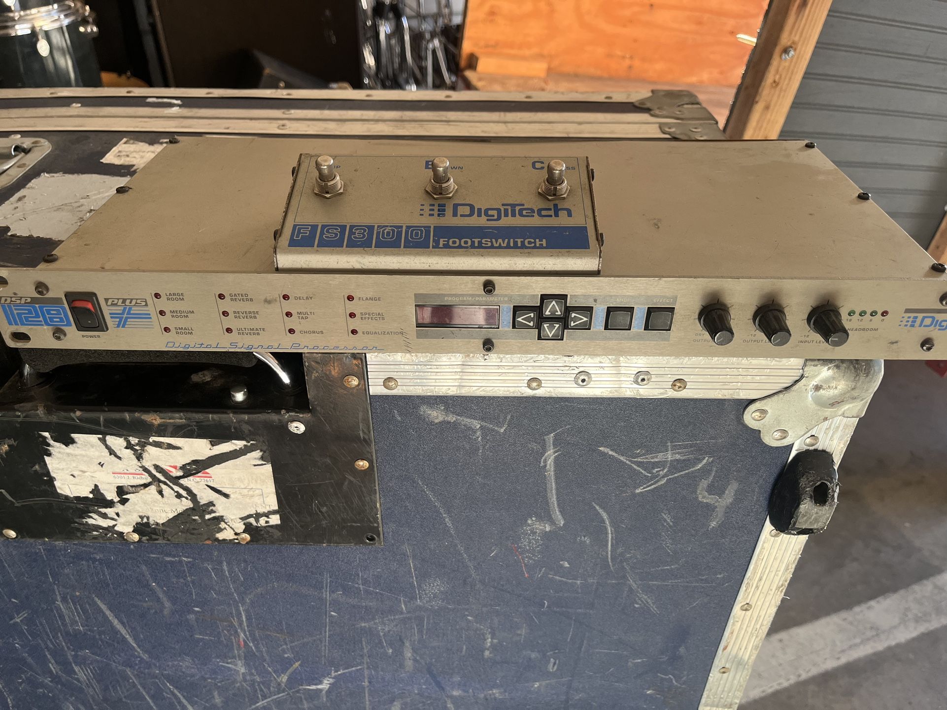 Digitech Multi Effect With foot Switch