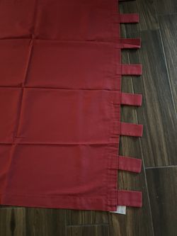 Set Of 4 Pieces Of Red  Curtains 