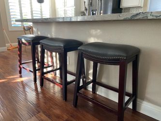 Elegant Counter Height Bar Stools