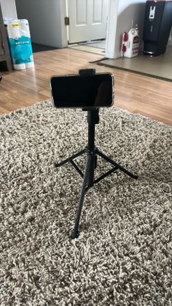 Tripod camera stand