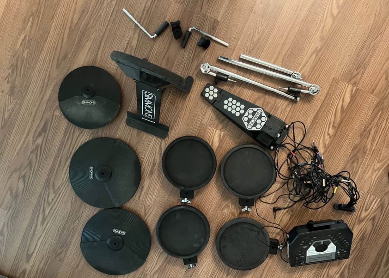 Electronic Drum Set