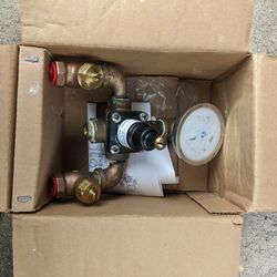 Model S19-2000 Thermostatic Mixing Valve