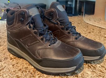 New Balance Boots 11.5