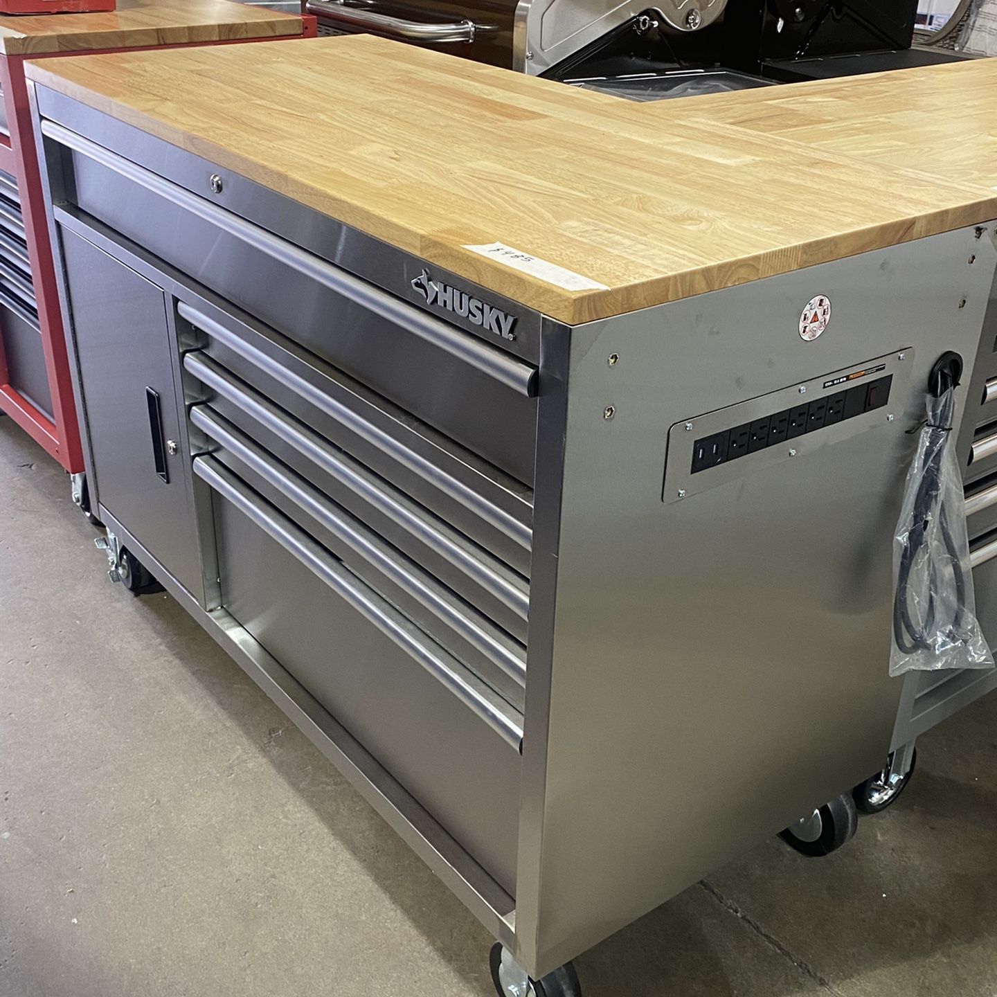 Husky Tool Chest for Sale in Glendale, AZ - OfferUp