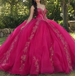 QUINCEAÑERA DRESS