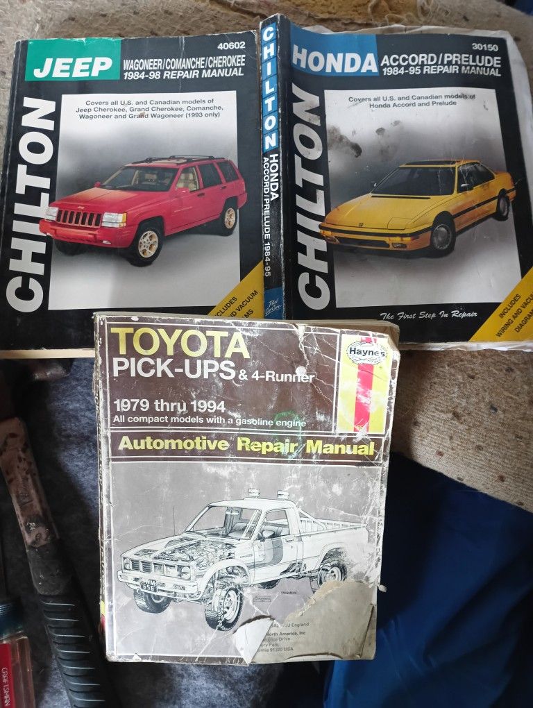 Chilton's Mechanic Books 